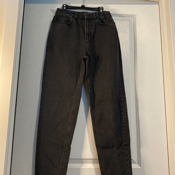 BDG Urban Outfitters Mom Jeans - Picture 2 of 7